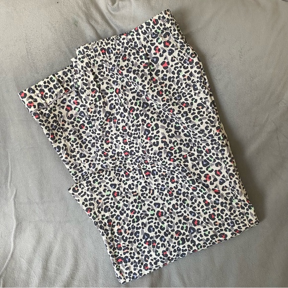 Victoria’s Secret cheetah print pajamas set - Picture 3 of 5